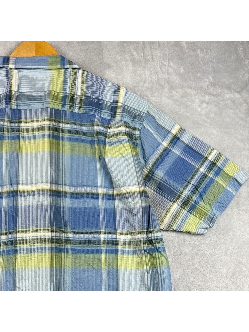 Tommy Bahama Men Large 100% Silk Plaid Short Sleeve Camp Shirt Blue Green Resort - Picture 9 of 10